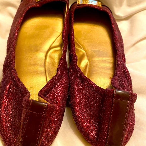 Coach Darsi Metallic Burgundy ballet flats with Gold hardware size 8.5 - Picture 11 of 16